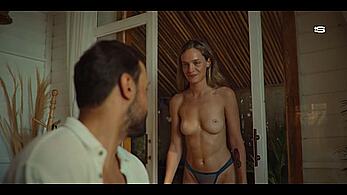 Actress - Anna Zavtur: Movie - Vysokiy Sezon